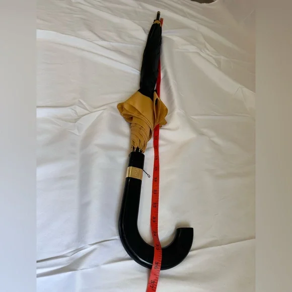 Fendi Parfumes Gold & Black Vintage Large Rain Umbrella - Picture 8 of 17